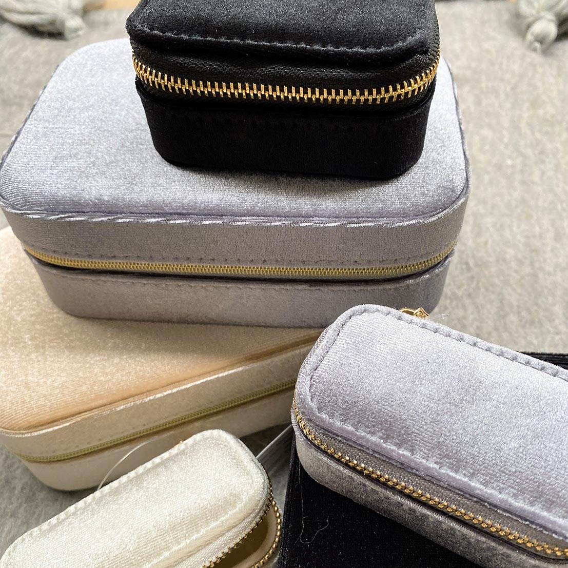 Le Forge Rectangular Velvet Jewellery Box - Beige | Koop.co.nz