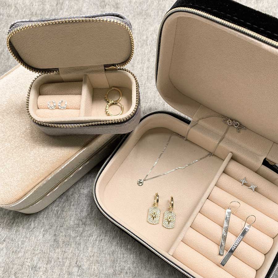 Le Forge Mini Velvet Jewellery Box - Charcoal | Koop.co.nz