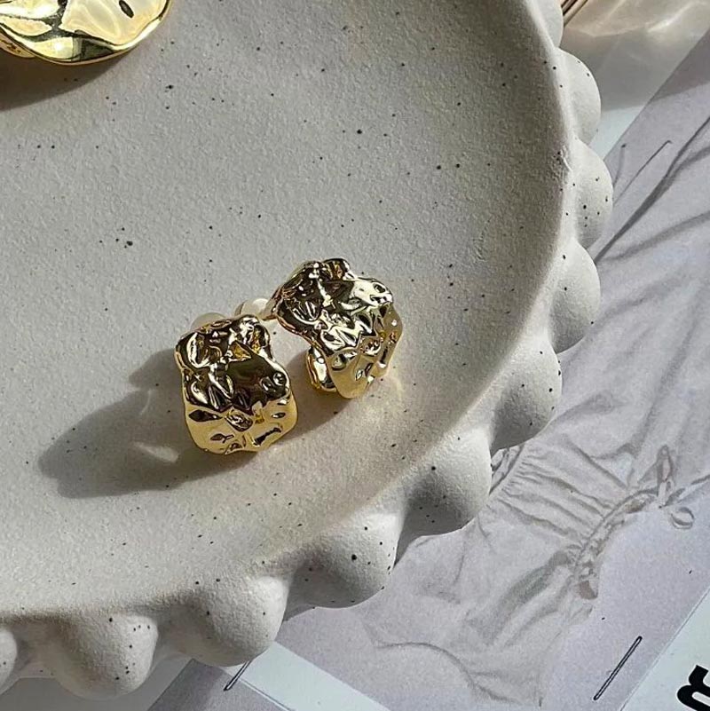 Queen Of The Foxes Molten Drop Gold Earrings | Koop.co.nz