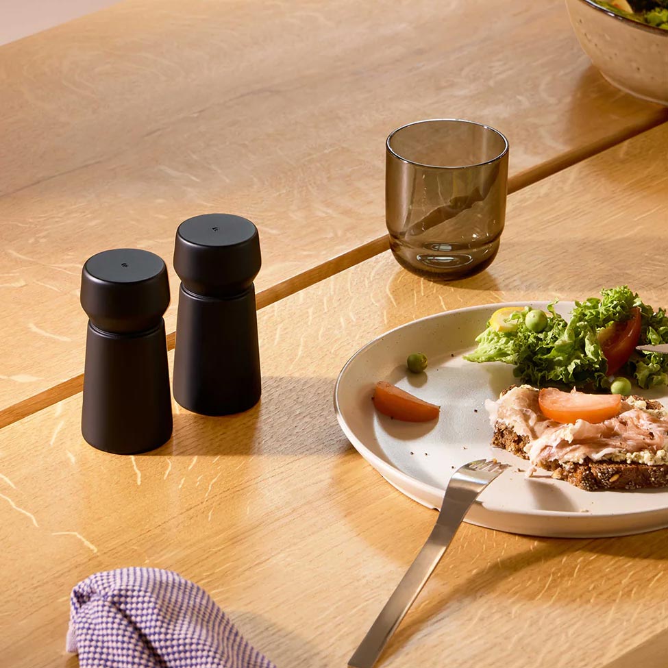 Amsterdam Salt & Pepper Mill Set - Black (11cm)