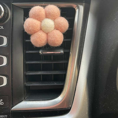 Store17 NZ Wool Daisy Car Vent Air Freshener | Koop.co.nz