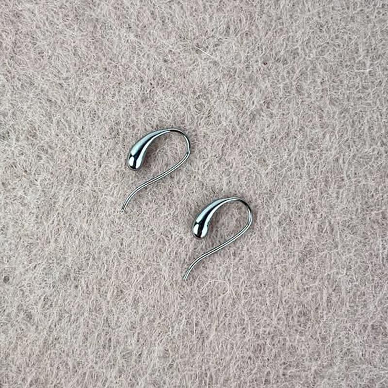 Lilio Jewellery Silver Petite Drop Earrings | Koop.co.nz