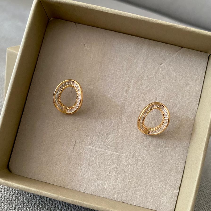 Lilio Jewellery Zivia Gold Zirconia Earrings | Koop.co.nz