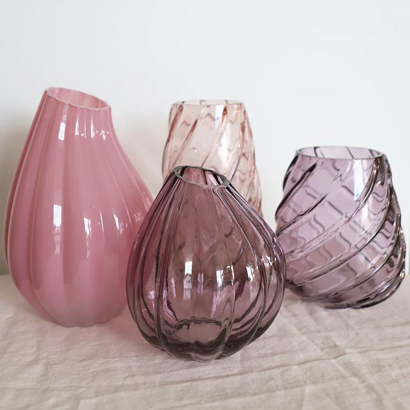 Millie Purple Glass Vase (16cm)
