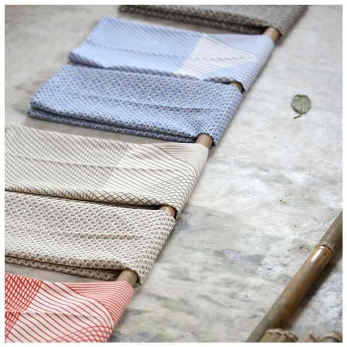 Raine & Humble Multi Grid Tea Towel Pack (2pc) - Red | Koop.co.nz