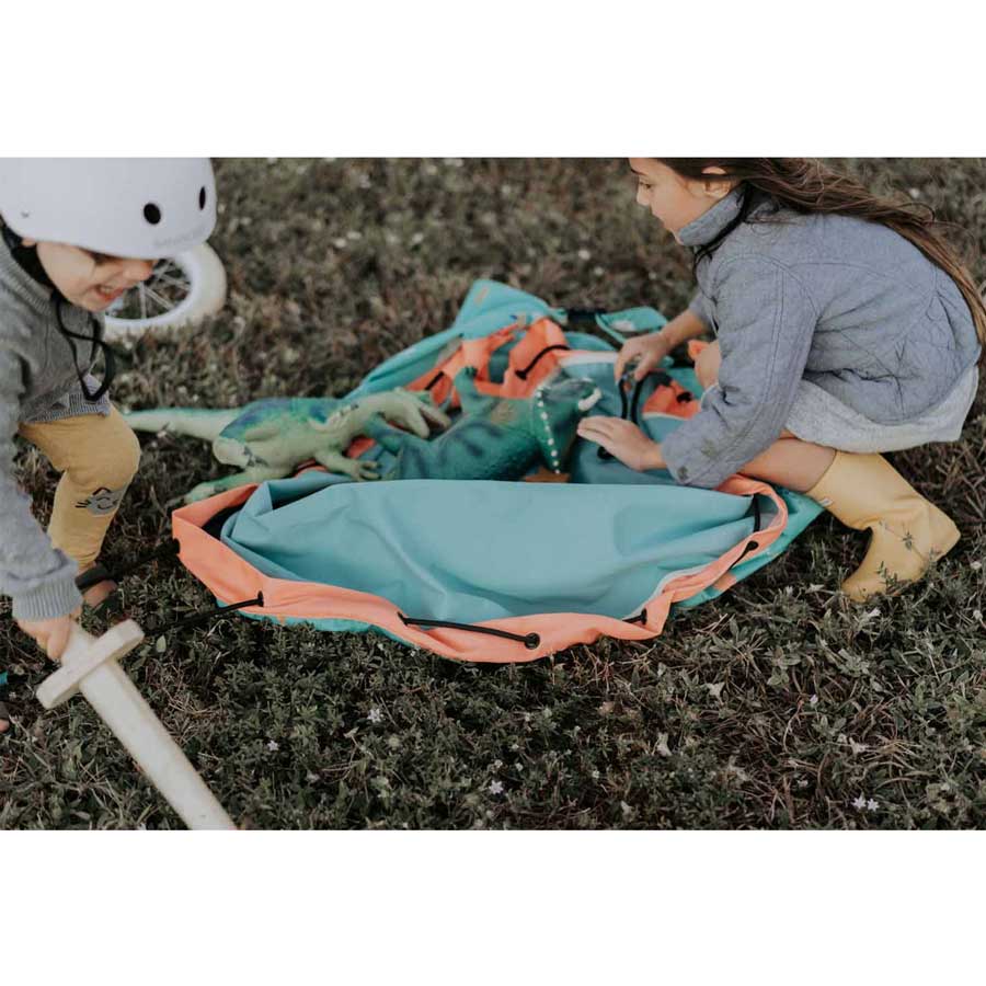 Play & Go Outdoor Storage Bag & Play Mat - Play | Koop.co.nz