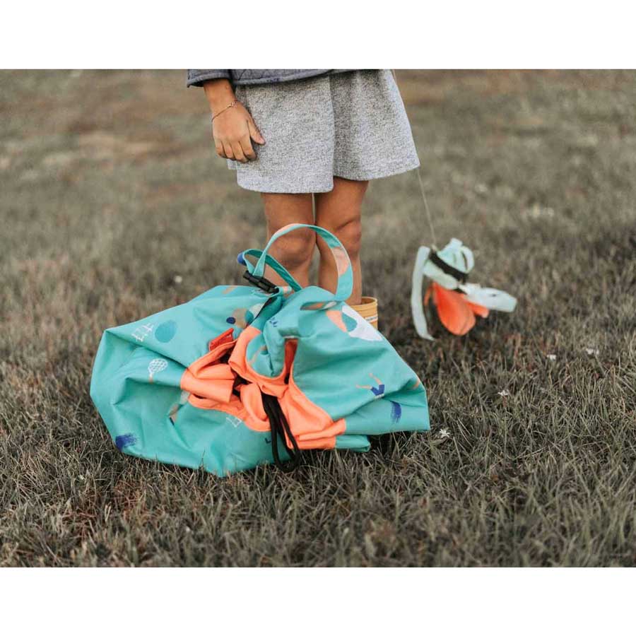 Play & Go Outdoor Storage Bag & Play Mat - Play | Koop.co.nz