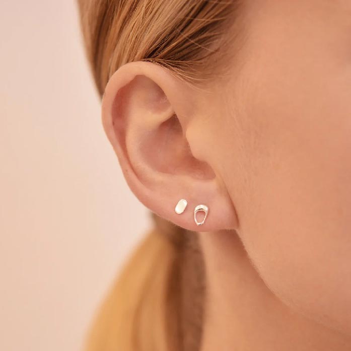 Linda Tahija Ellipse Stud Earrings - Silver | Koop.co.nz
